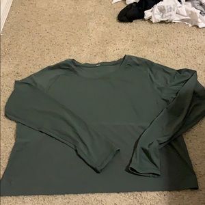 Lululemon long sleeve dri fit top size 12